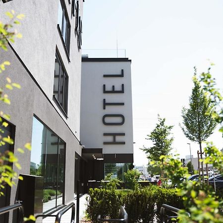 Grefis Hotel Grafelfing Ngoại thất bức ảnh